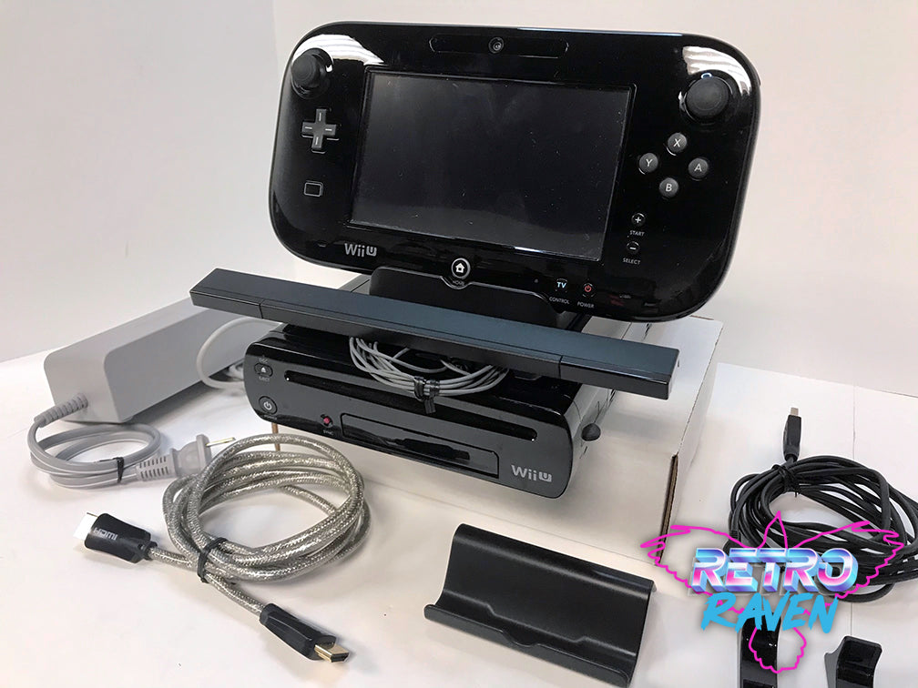 Wii U - Console 32GB Black W/ Gamepad, cables and Amibo Festival - Tested