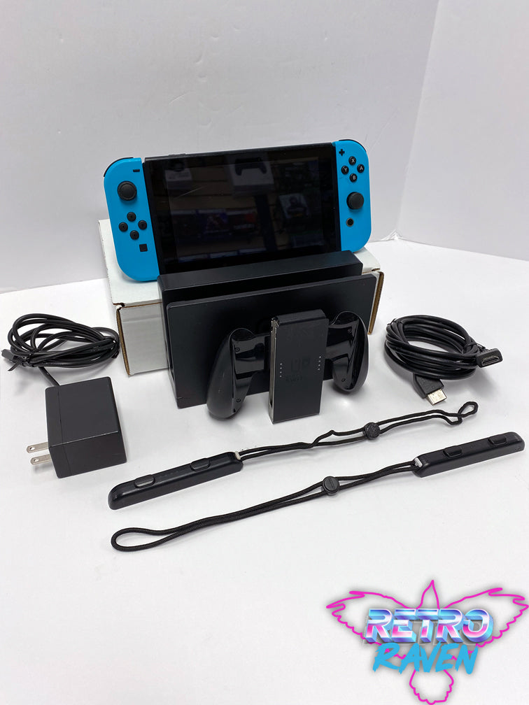 Pre-Owned] Nintendo Switch Console w/ Joy-Cons – Retro Raven Games