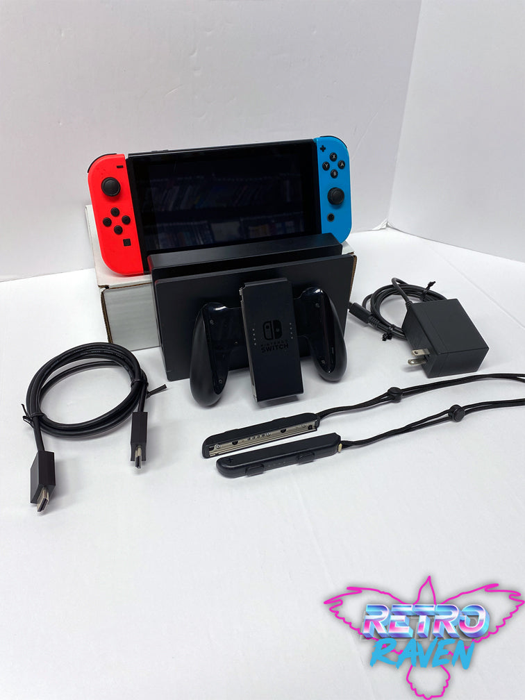 Pre-Owned] Nintendo Switch Console w/ Joy-Cons – Retro Raven Games
