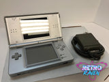 Nintendo DS Lite - Cosmetically Flawed